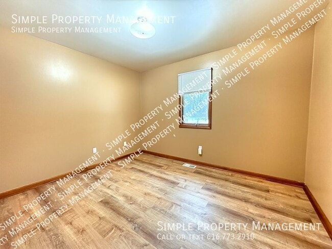 Building Photo - 1240 103rd Ave