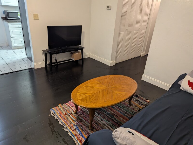 Building Photo - 3600 SW 23rd St