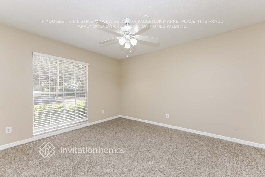 Building Photo - 5208 Cumberland Dr