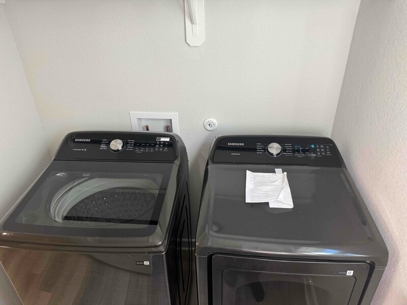 Building Photo - 2205 Stampede Dr