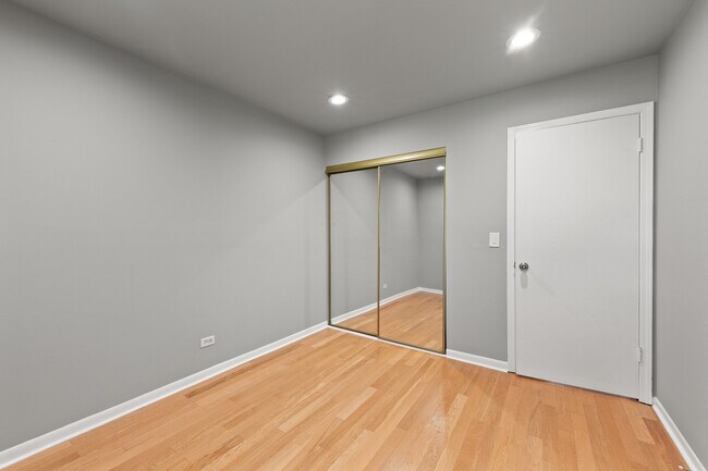 Building Photo - 260 Rodenburg Rd