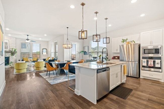 Building Photo - 3202 Mattie Grey Ln