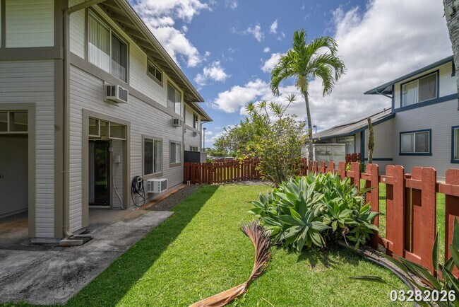 Building Photo - $3,200 / 3br - 974ft2 - Bright and Spacious 3BR/2BA/2PKG Townhome unit in Ku'ulako in Mililani (M...