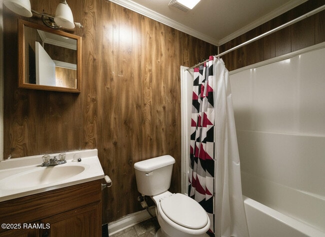 Building Photo - 125 Sternberg Dr