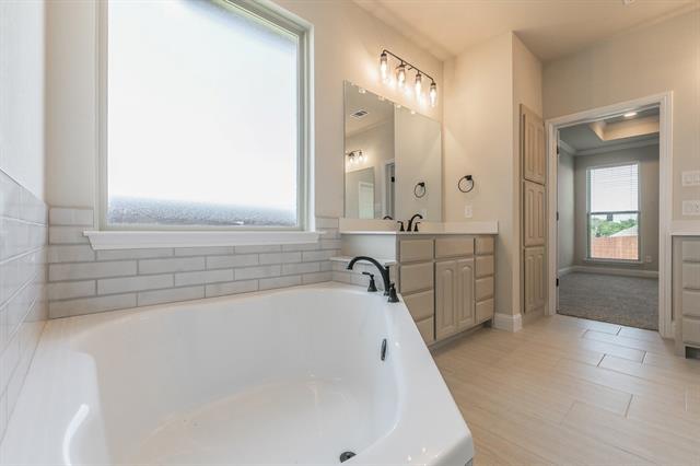 Building Photo - 213 Navajo Trail