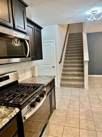 Building Photo - 16525 Portage St