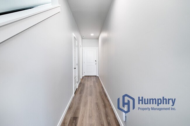 Building Photo - Home in a great are of Meridian