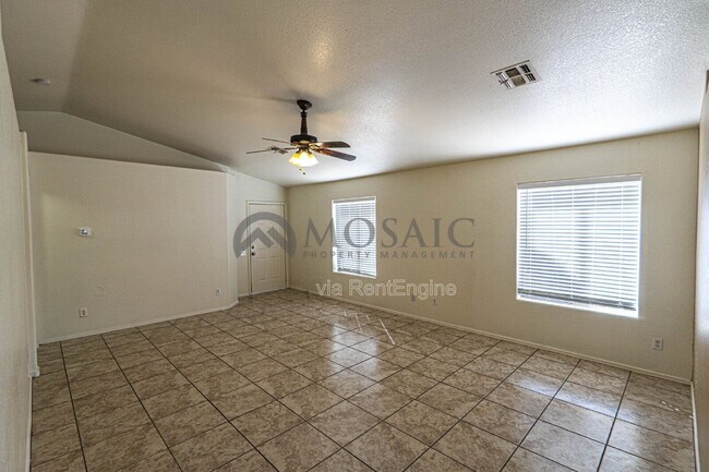 Building Photo - 8646 E Nido Ave