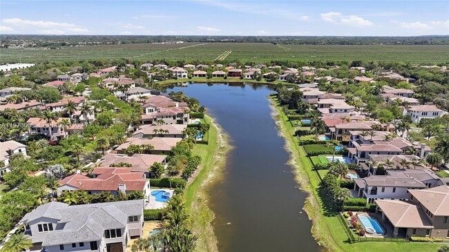 Building Photo - 9564 Exbury Ct