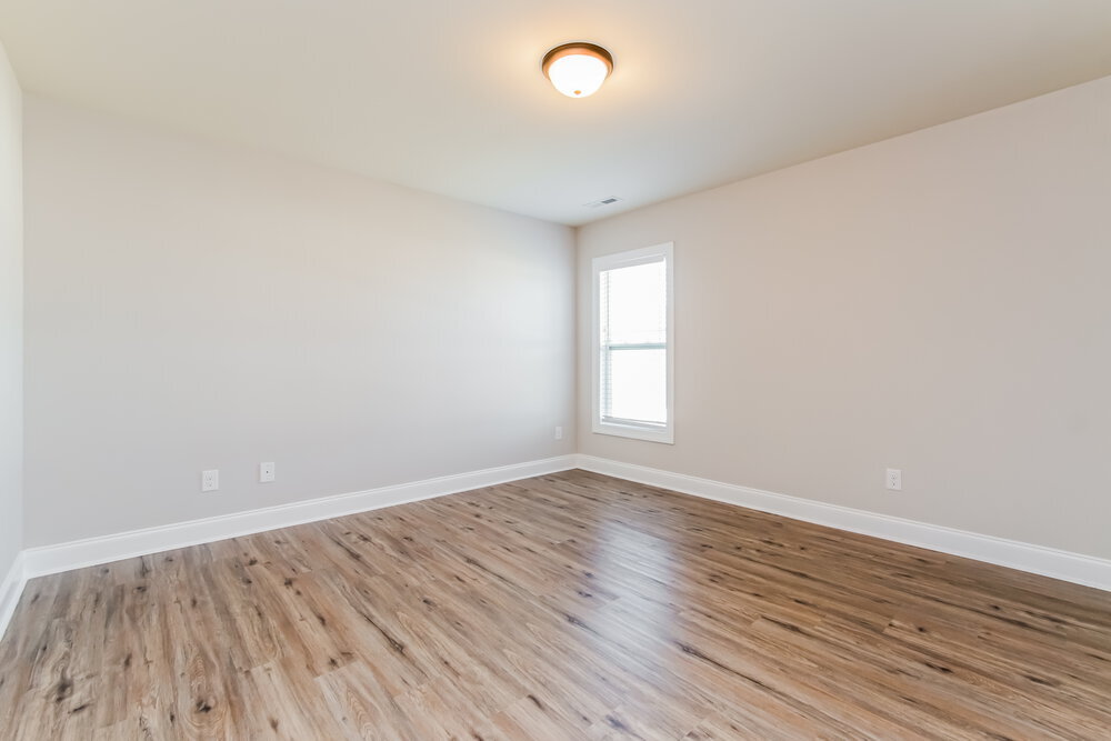 Building Photo - 45 Oakton Dr