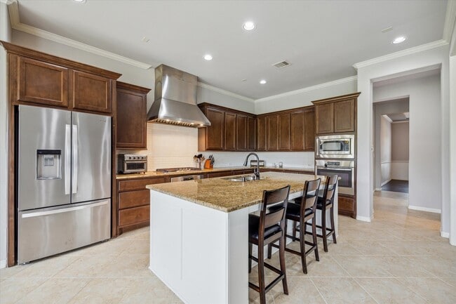 Building Photo - 18531 Duke Lake Dr