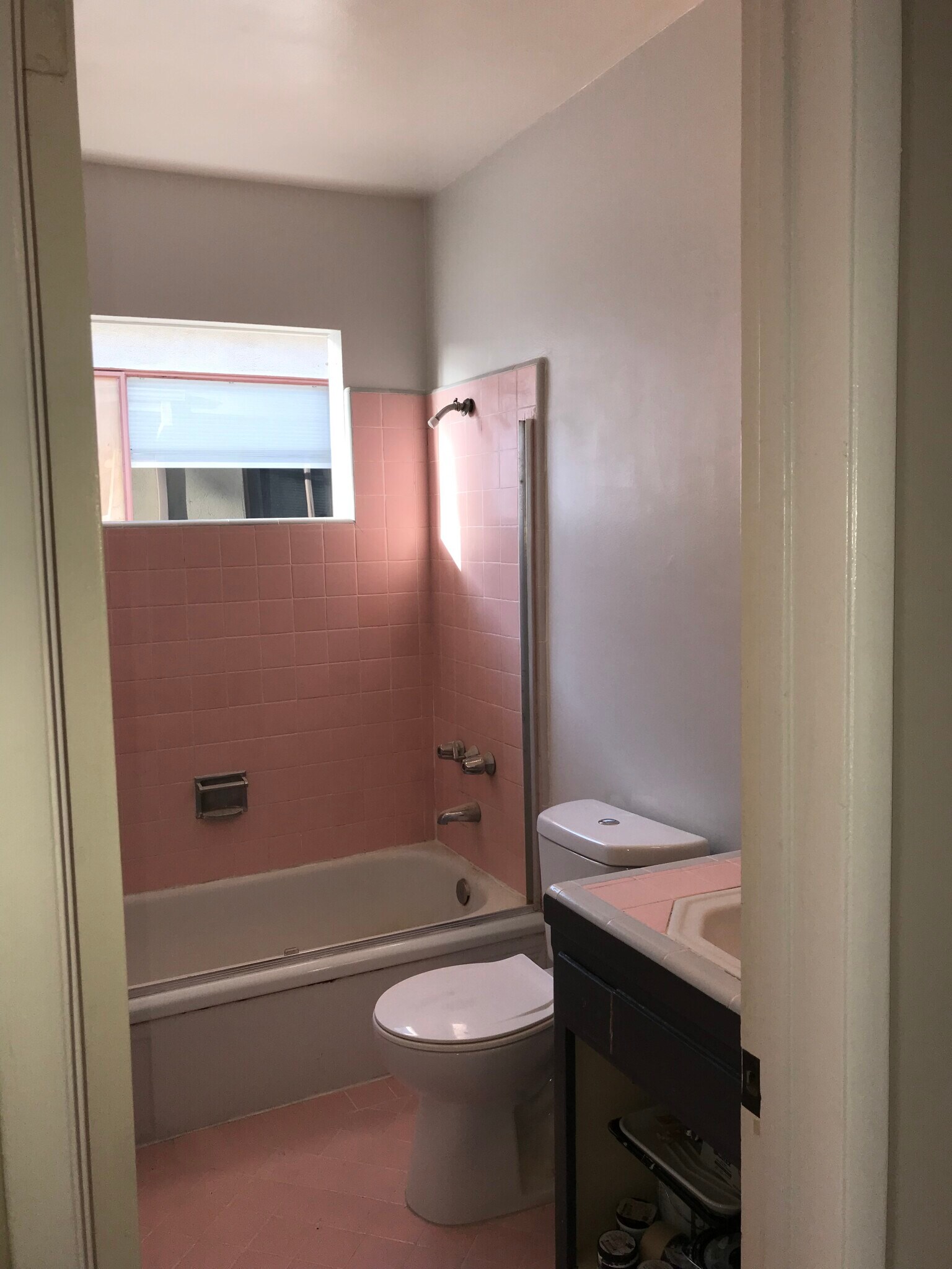 Building Photo - 1064 S Wooster St