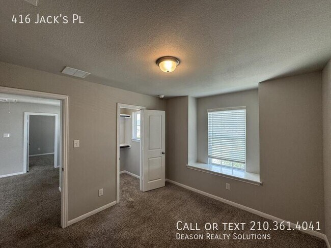 Building Photo - 416 Jack's Pl