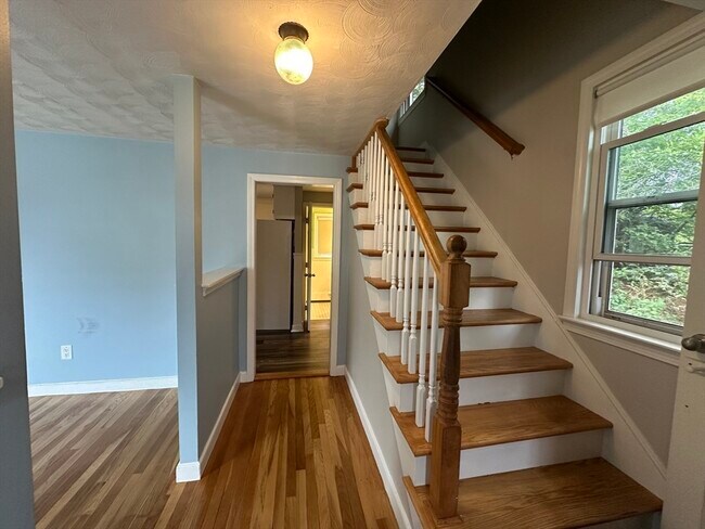 Building Photo - 202 Glenellen Rd