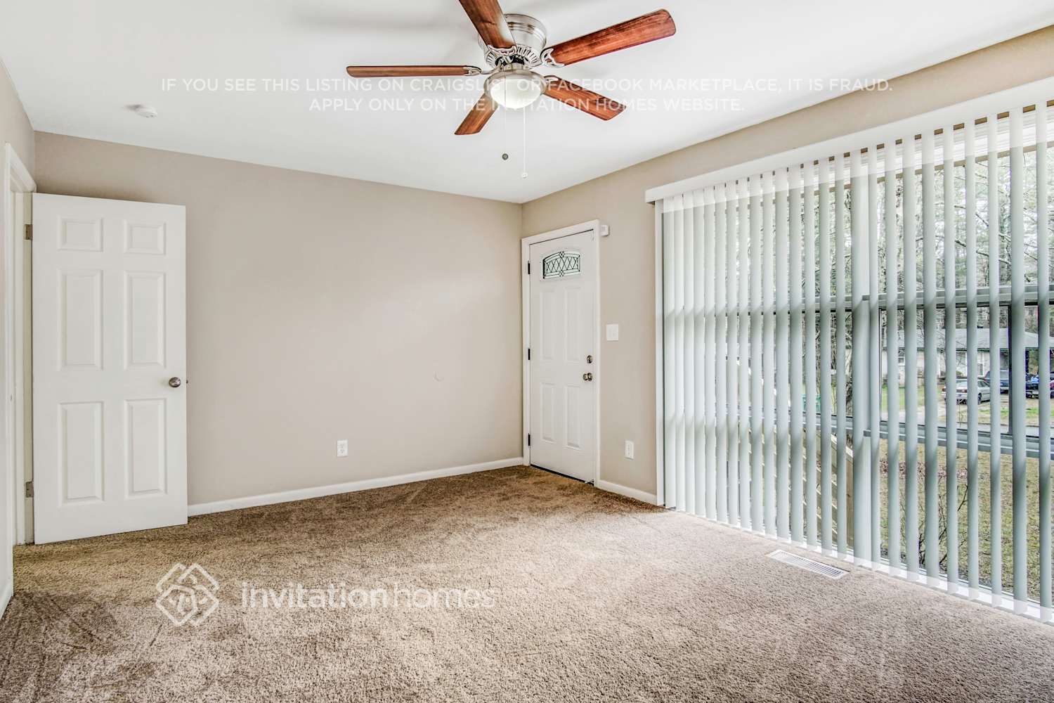 Building Photo - 2407 Cresta Dr