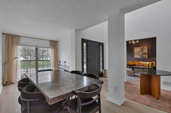 Building Photo - 2639 Berber St