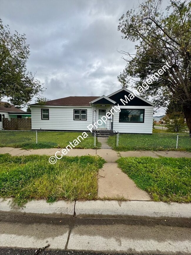 Building Photo - Cute 3 Bedroom Home for Rent!