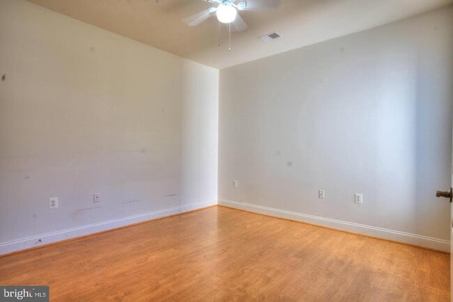 Building Photo - 4805 Mantlewood Way