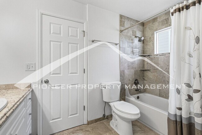 Building Photo - Beautiful Single Family Home Fenced in Yard and Central AC