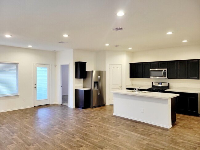 Building Photo - 21522 Violet Rdg Rd