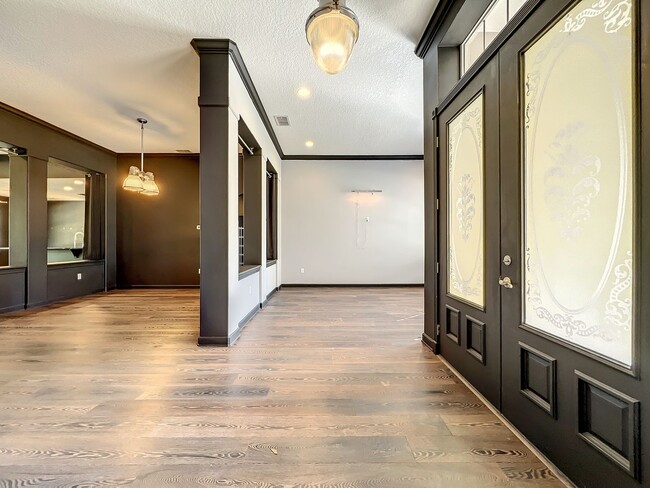 Building Photo - Gated, Lake Nona Luxury