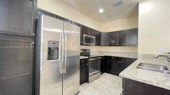 Building Photo - 17090 SW 95th Ter