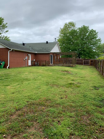 Backyard 2 - 1474 N Caddo Ave