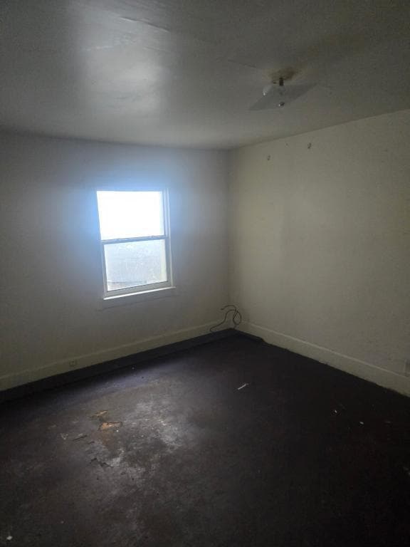 Building Photo - 508 S Blackhawk Ave