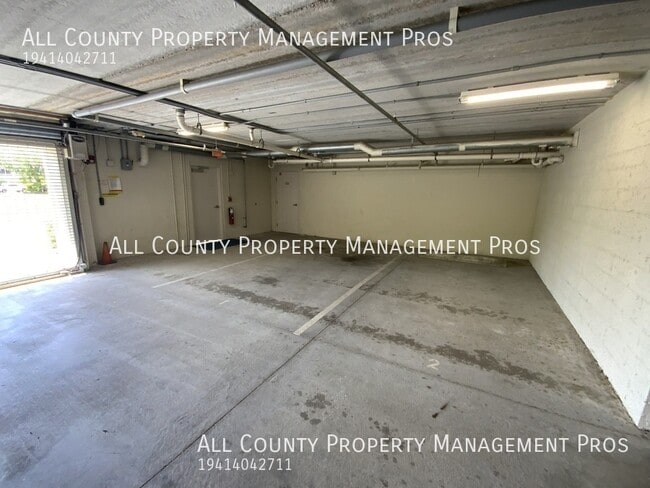 Building Photo - 5207 Manorwood Dr