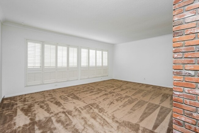 Building Photo - LA PALMA  4BR/2.5BA +FAMILY ROOM  BEST PRICED HOME IN AREA