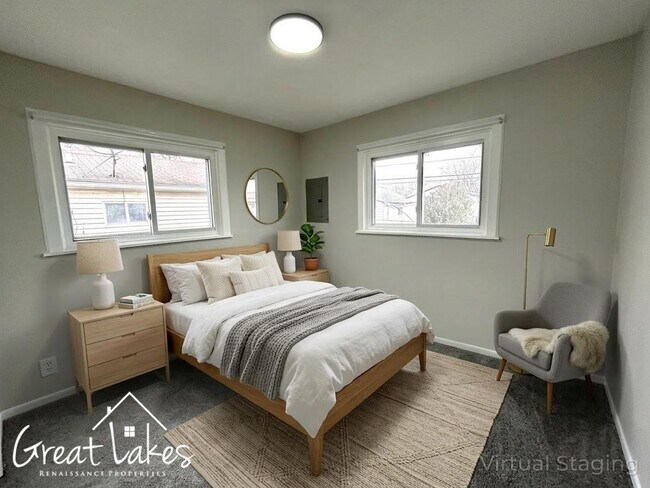 Building Photo - Stunning 3 bedroom / 1.5 bathroom house now available for rent!