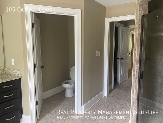 Building Photo - 105 Cattail Ct
