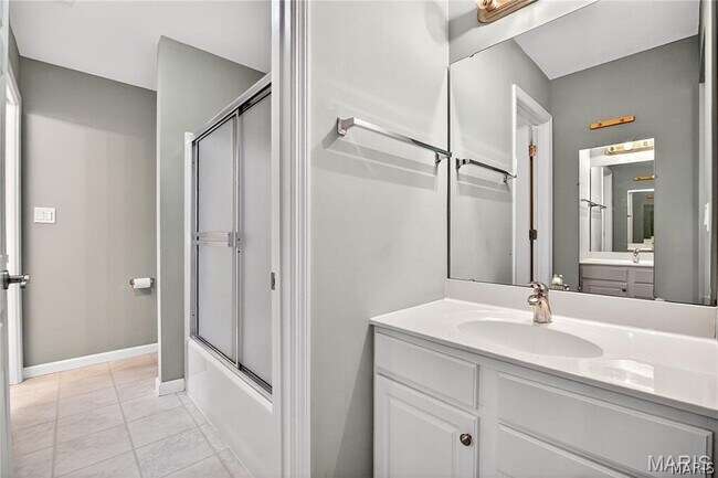 Building Photo - 811 Wheaton Way