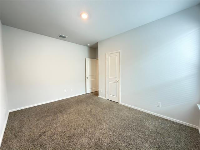 Building Photo - 8916 Old Rawhide Ln
