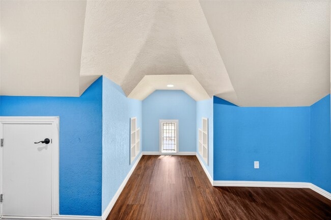 Building Photo - 19830 Hamlet Shadow Ln