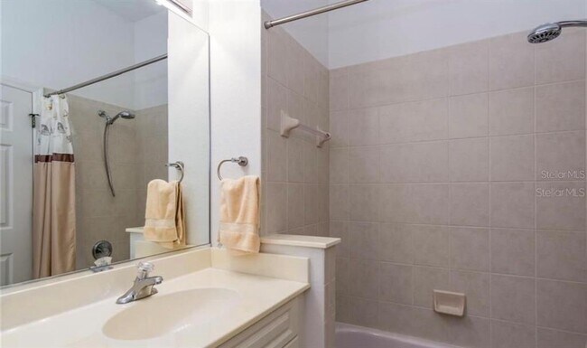 Building Photo - 1604 Triano Cir