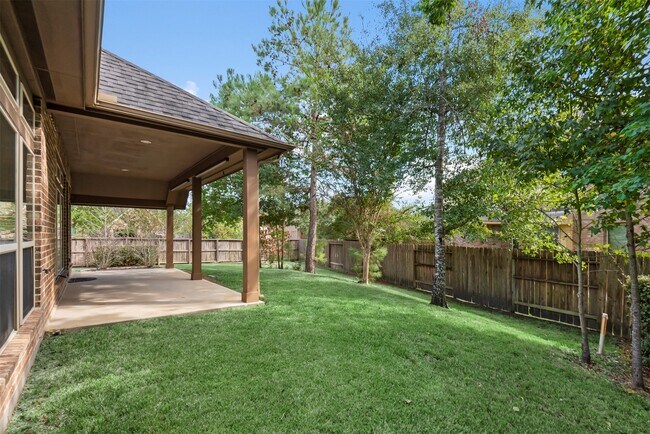 Building Photo - 196 Pine Crest Cir