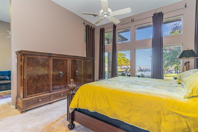 Building Photo - 355 Beachside Dr