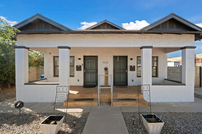 Primary Photo - 438 N 17th Ave