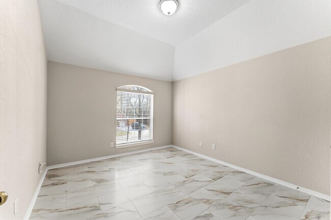 Building Photo - 91 S Downy Willow Cir