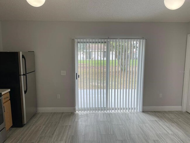 Building Photo - 1879 Laredo Dr