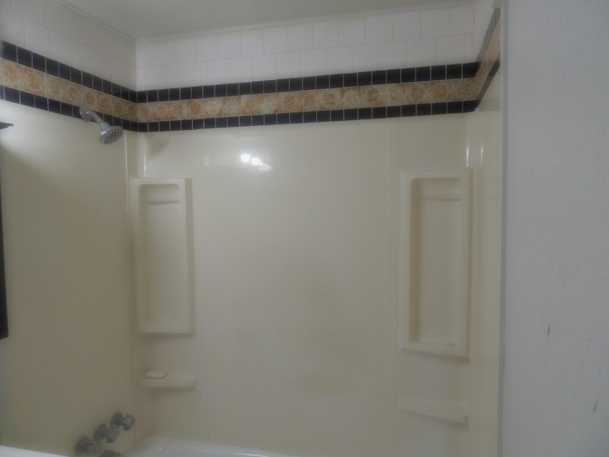 Building Photo - 4600 Duke St