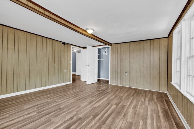 Building Photo - 2828 24th Street Ensley