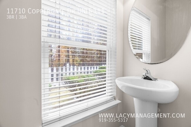 Building Photo - 11710 Coppergate Dr