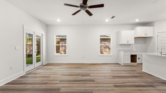 Building Photo - 203-203 Holley Grv Ln