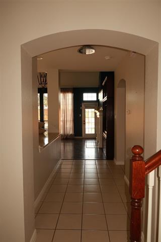 Building Photo - 6307 Lakewood Dr