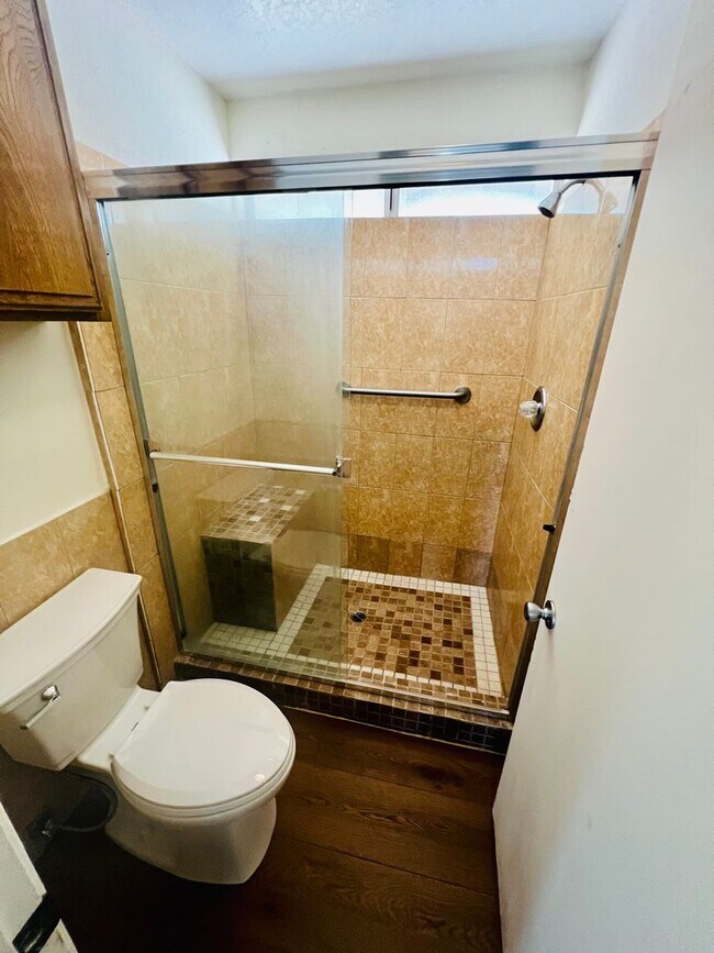 Building Photo - 3-Bedroom Hesperia Home 50% Off 1st Months...