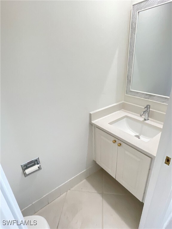 Building Photo - 5549 Cove Cir