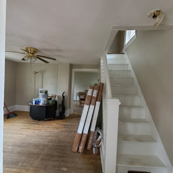 Building Photo - 25604 Temple St