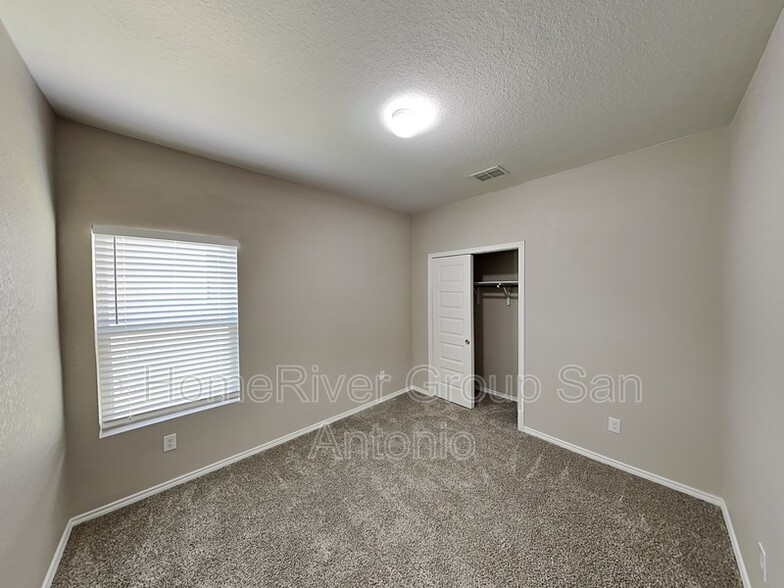 Building Photo - 13541 Lily Ln